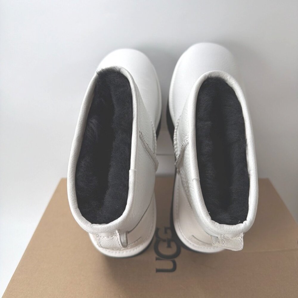 UGG Classic Ultra Mini Platform Boots White Leather Winter Booties Women Size 9 - Picture 6 of 8